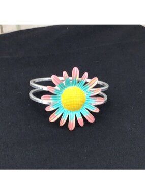 Colorful Daisy Flower Cuff Bracelet With Double Band Design - Vibrant Pink Yello